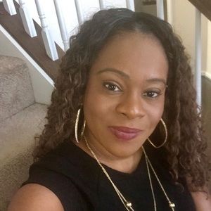 Meet your Posher, Keisha